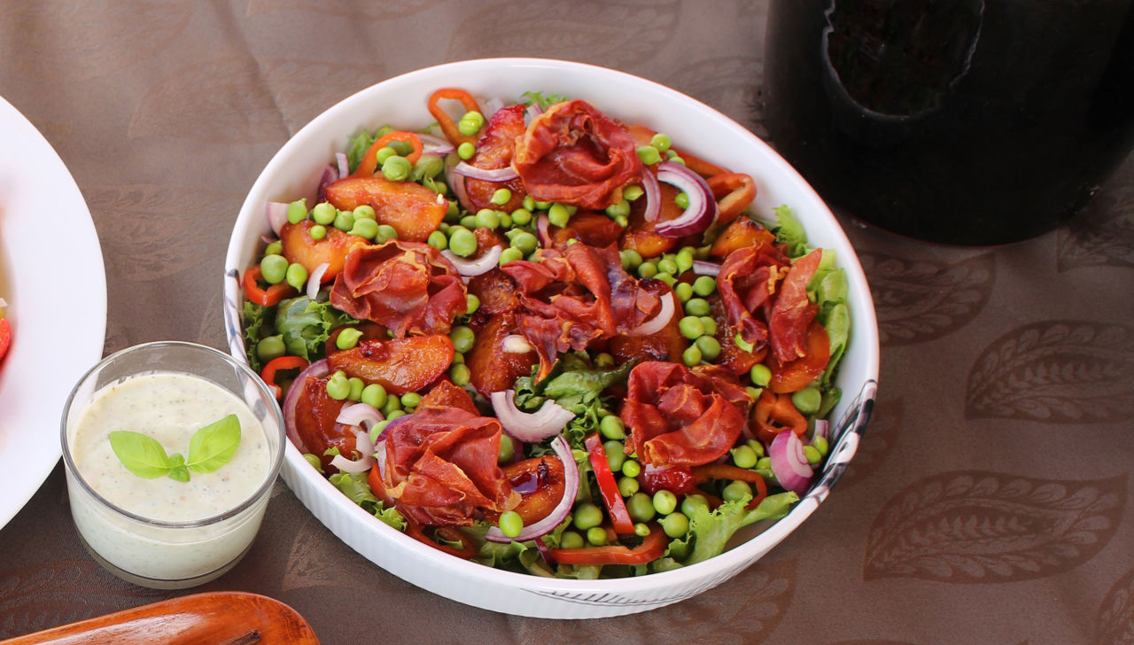 Nektarinsalat