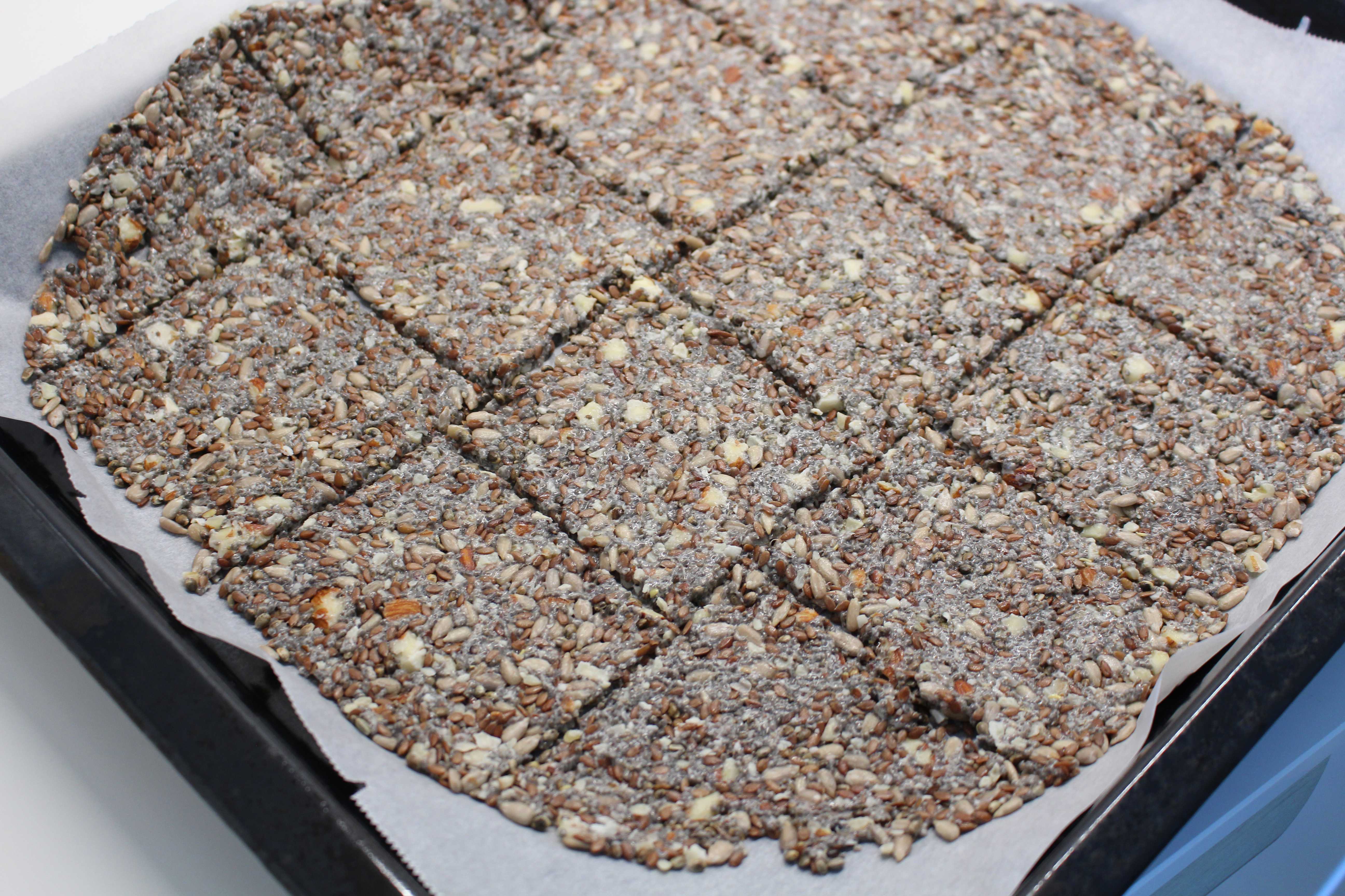 Billede 2 Knækbrødsdej klar til bagning