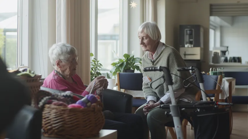 Inge Lis er frivillig på Skovbrynet